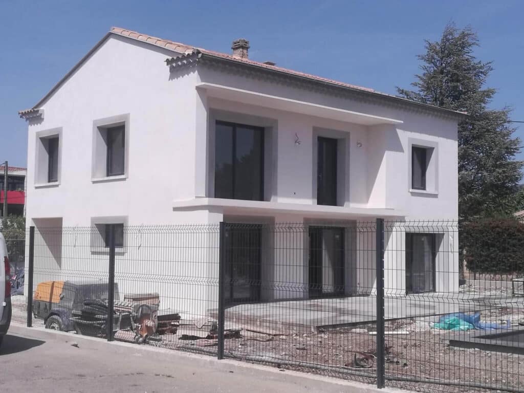Ravalement de façade sur le Vaucluse