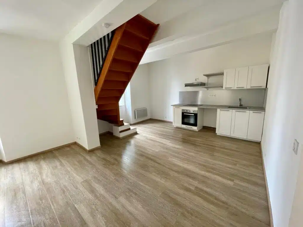 photo d'une cuisine après rénovation d'appartement à Orange dans le Vaucluse