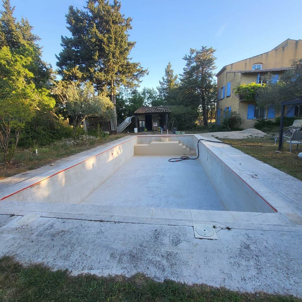 photo avant étanchéité piscine sur Orange 1