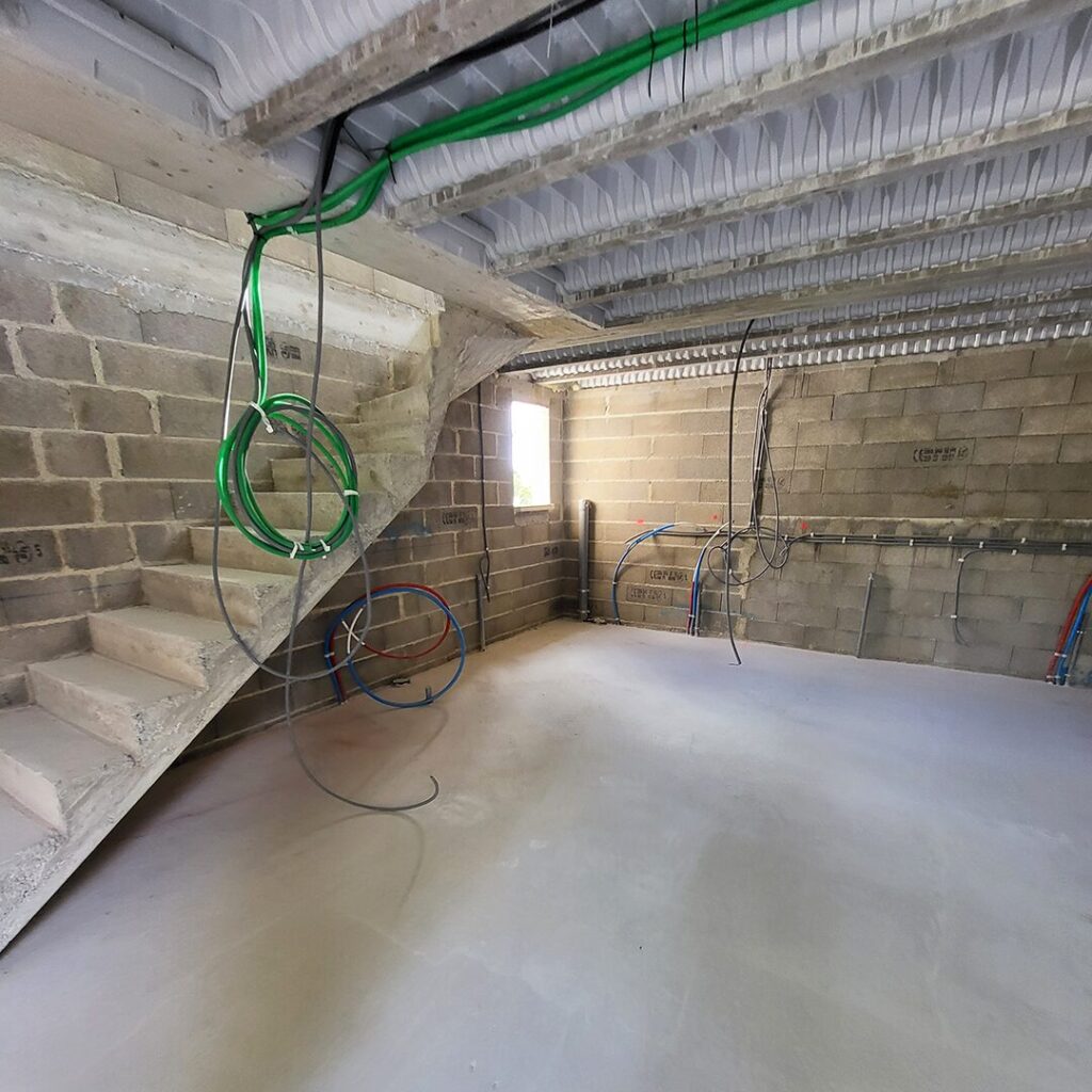 Travaux terminé, vu d'intérieur d'une extension de maison dans le Vaucluse