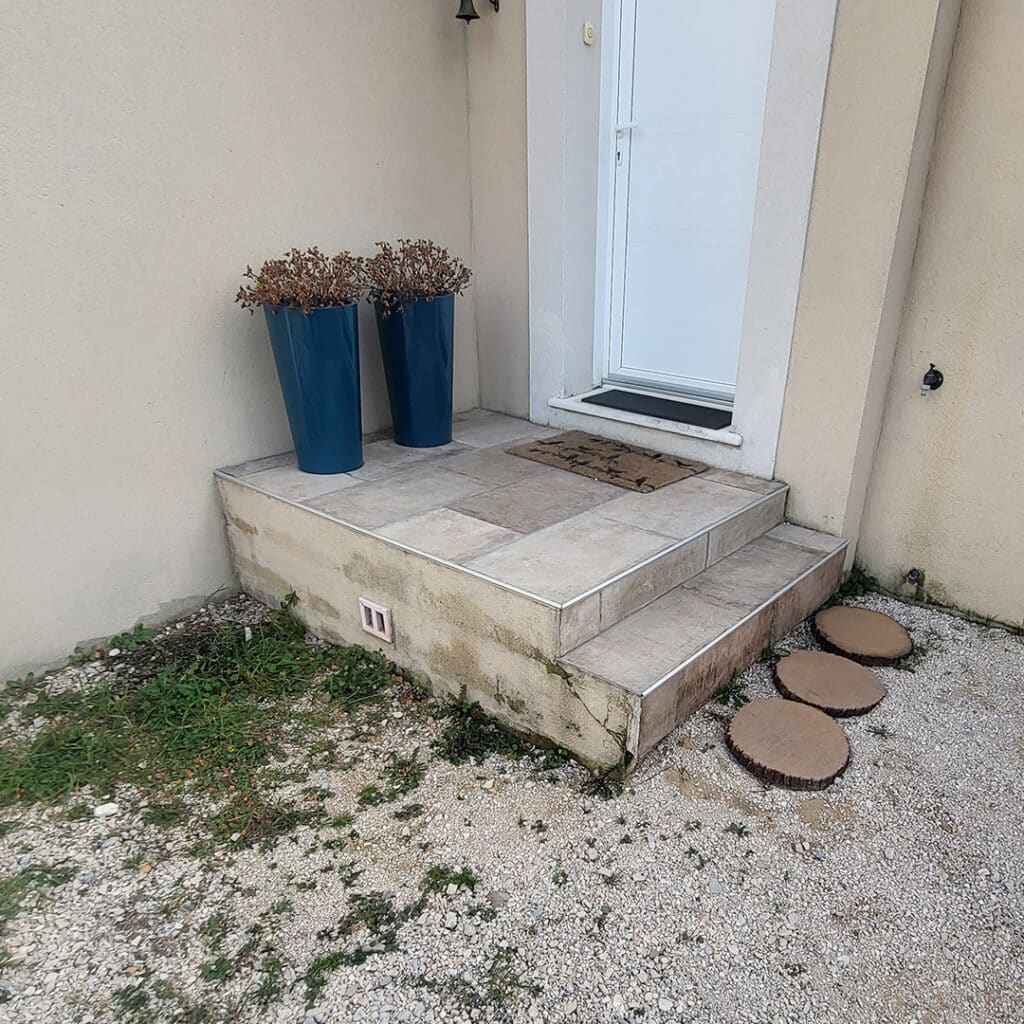 Photo du perron avant agrandissement